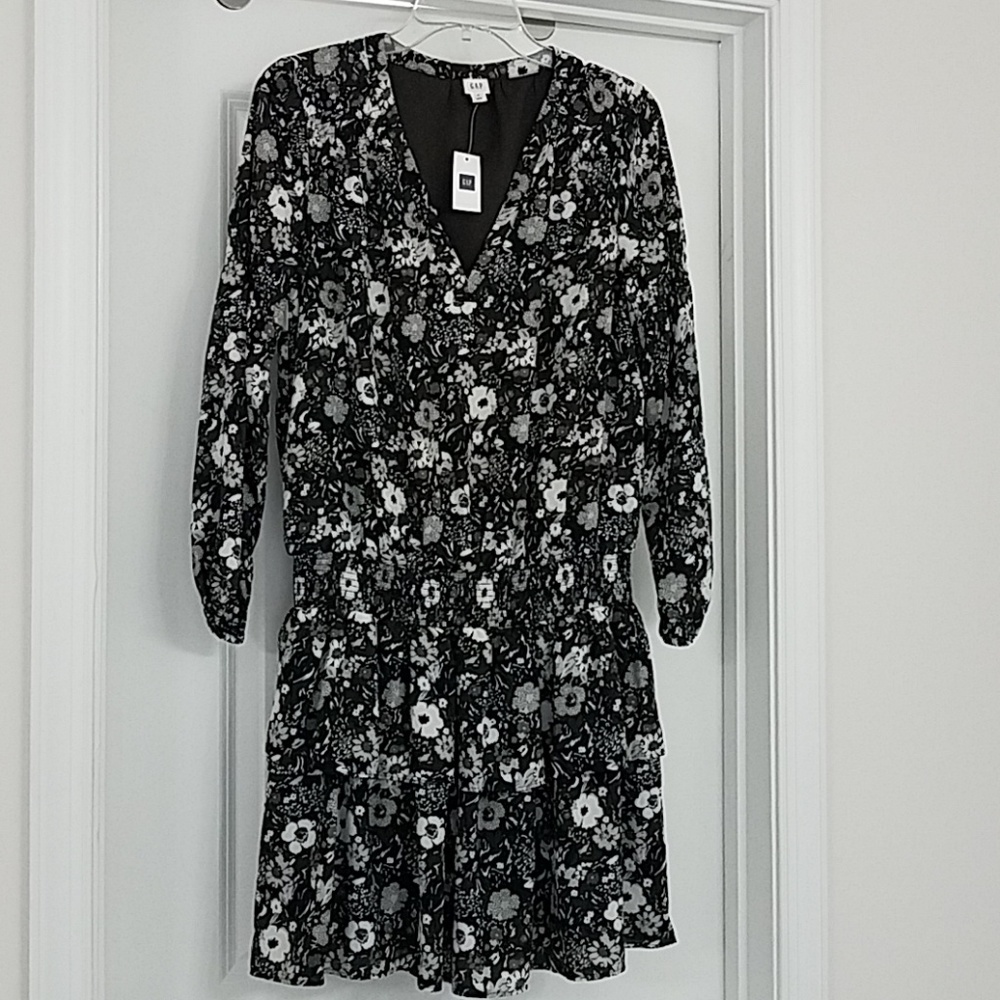 Nwt Gap floral Dress